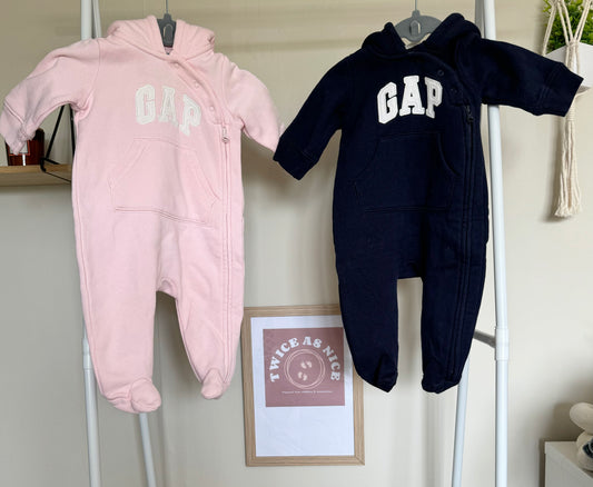 Baby Gap Matching Outfits: 0-3